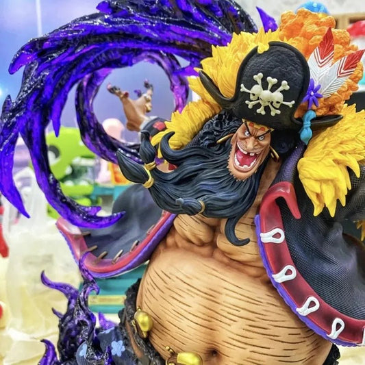 Barbe Noire One Piece Figurine de Collection 21cm - AnimeStore